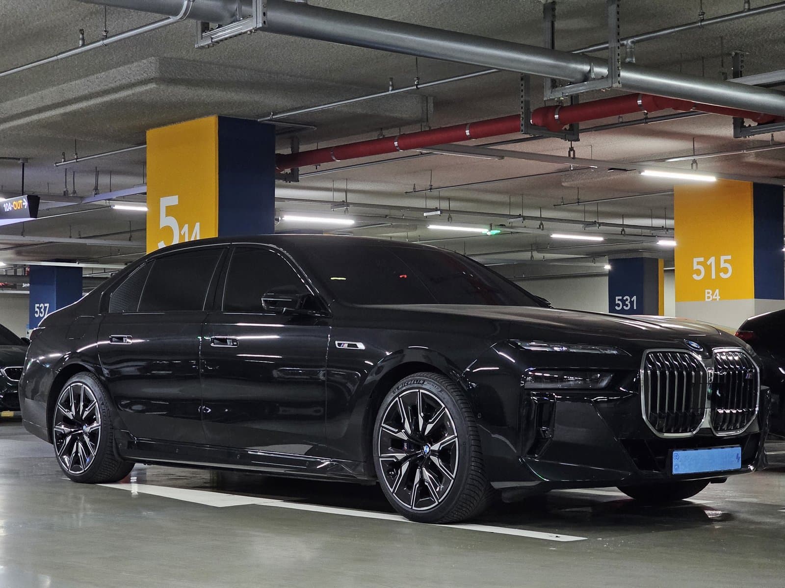 BMW i7 - Vehicule premium Taxi Thomas